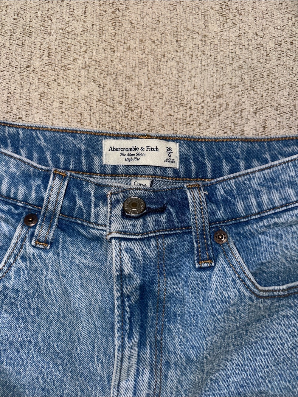 Abercrombie Mom Short - Picture 3 of 4